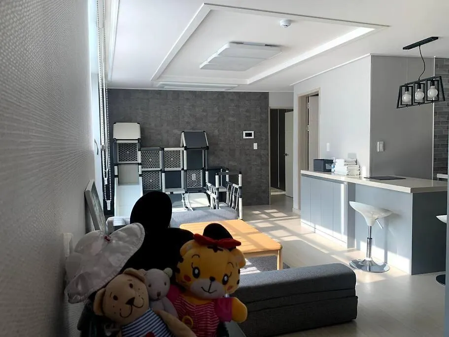 Playground 7 - Kid Jungle Gym, Oceanview, Parking Lot Apartment Busan
